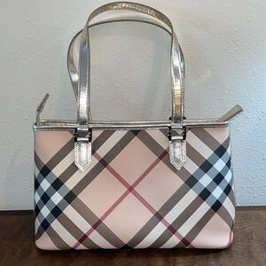 BURBERRY NOVA CHECK GOLD PATENT LEATHER TOTE TOP ZIP